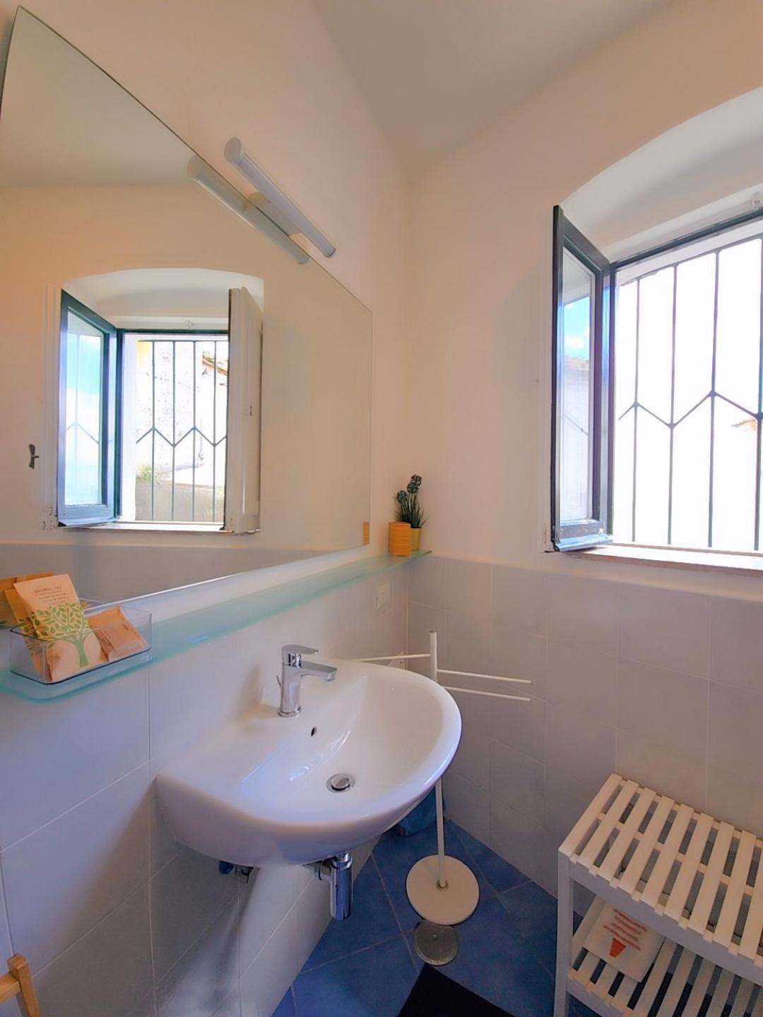 Raito Guest House - Amalfi Coast Vietri المظهر الخارجي الصورة